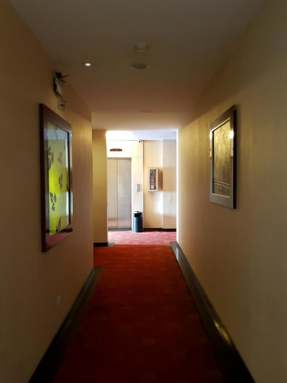 Scarlet Dago Hotel Bandung Luaran gambar